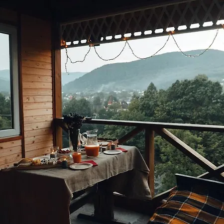 Holiday home будинок з видом на водоспад *